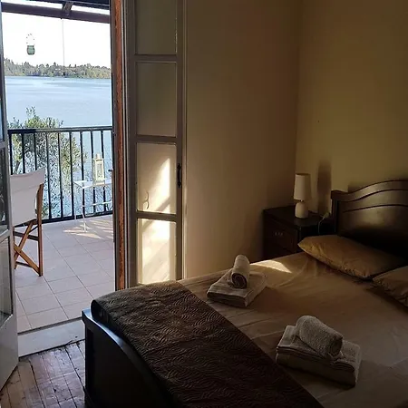 Viletta Komeno Сasa de vacaciones Dassia (Corfu)
